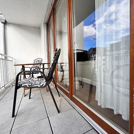 Mercury Two-Bedroom Apartment & Parking Świnoujście Esterno foto