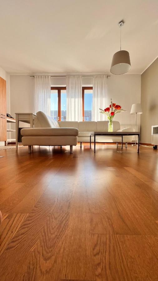 Mercury Two-Bedroom Apartment & Parking Świnoujście Esterno foto