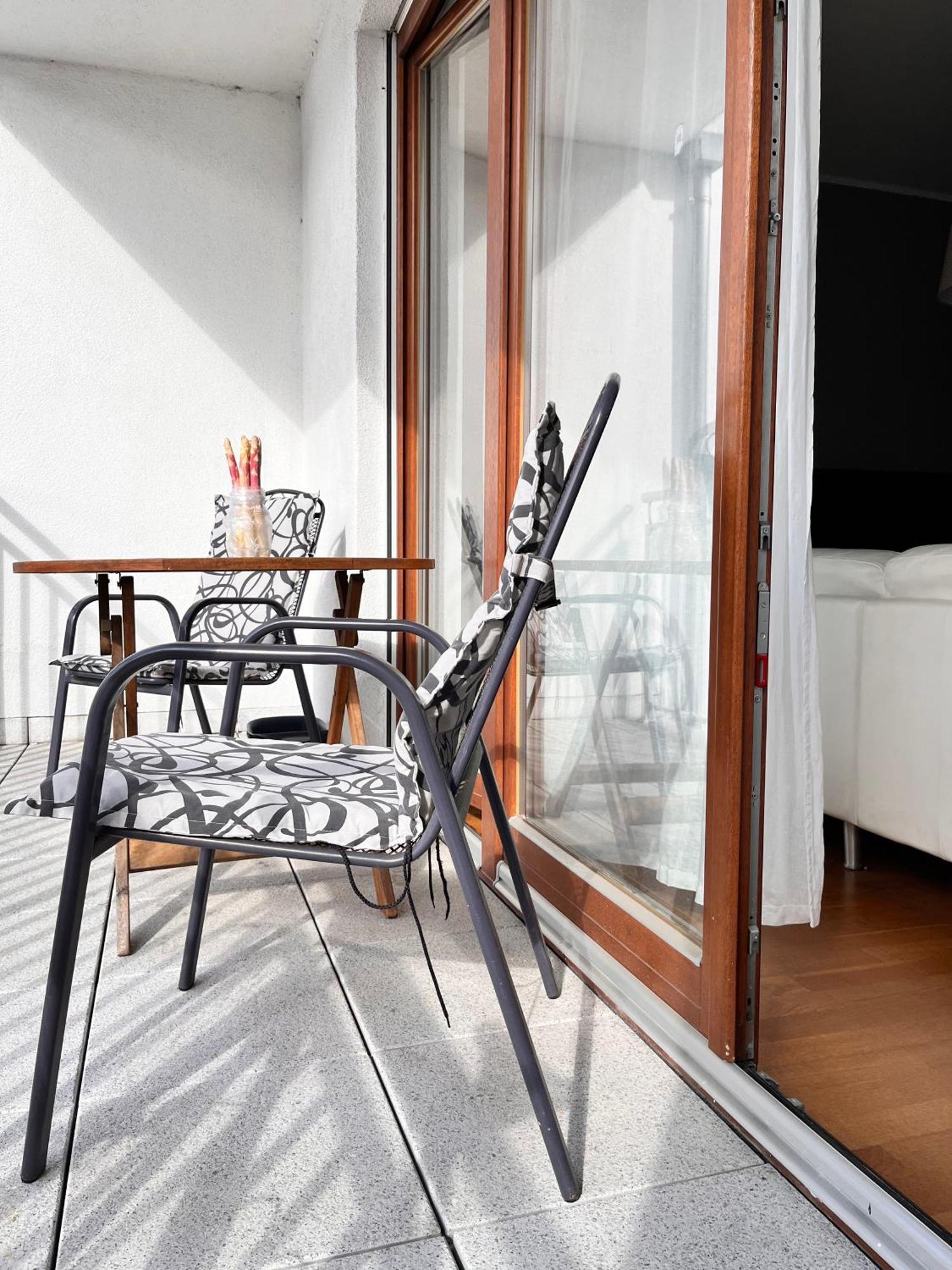 Mercury Two-Bedroom Apartment & Parking Świnoujście Esterno foto