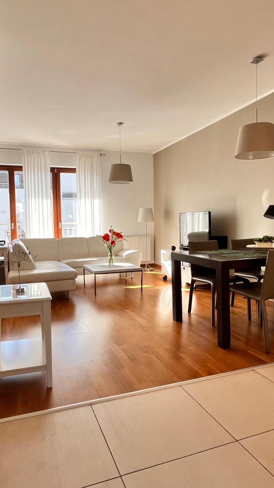 Mercury Two-Bedroom Apartment & Parking Świnoujście Esterno foto